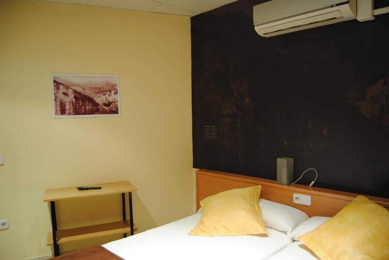 Guilleumes Montserrat Monistrol de Montserrat Chambre photo